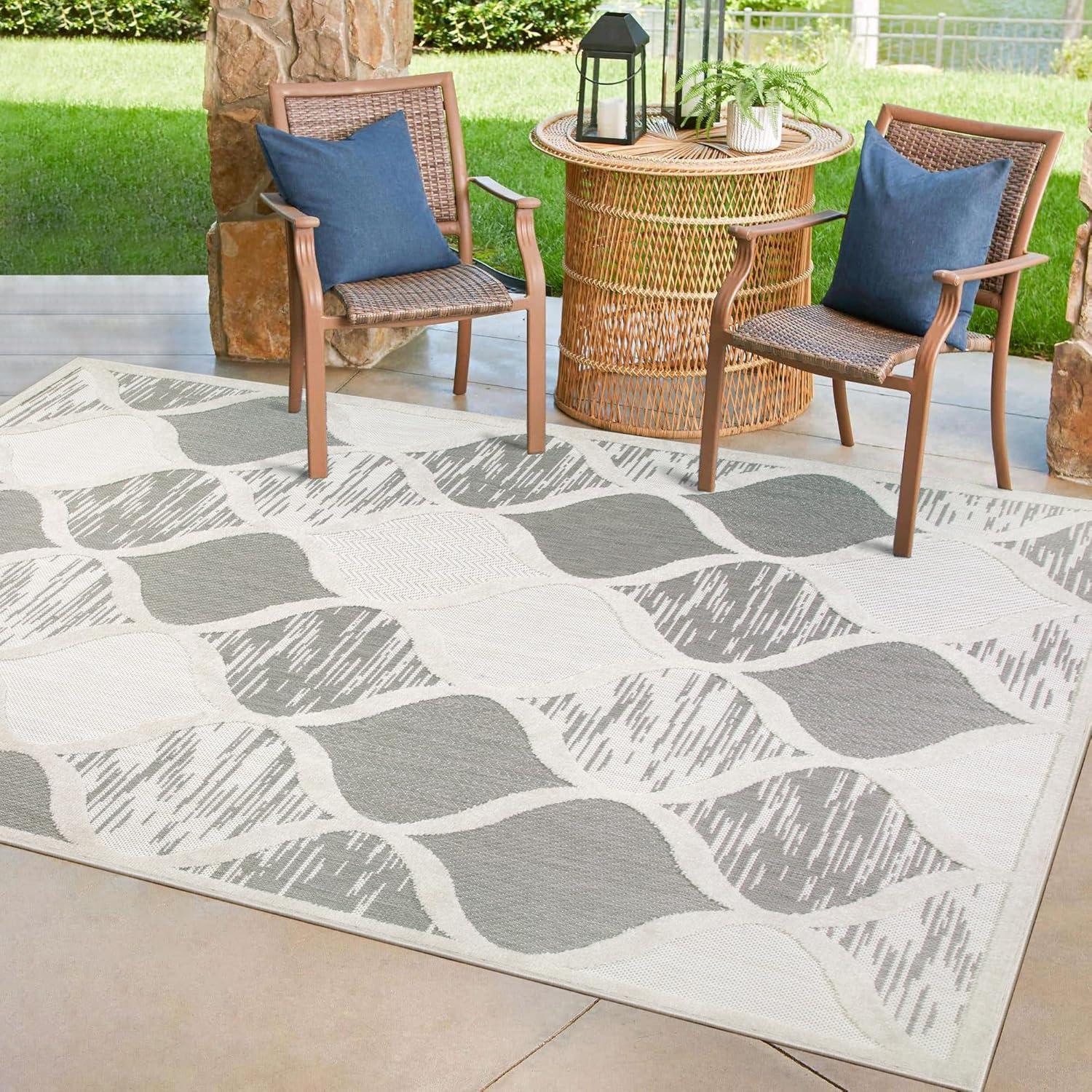 imageDesign House Leick Home 596577 Laurus Quatrefoil Indoor Outdoor Area Rug Rectangle 53x7