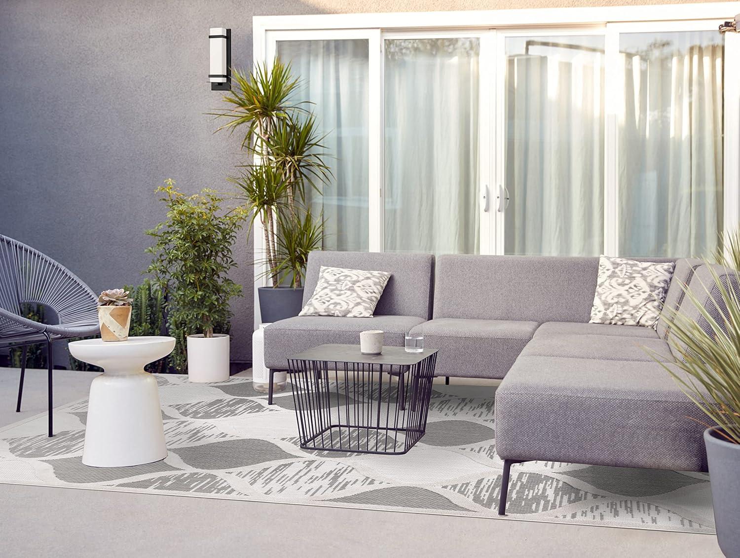 imageDesign House Leick Home 596577 Laurus Quatrefoil Indoor Outdoor Area Rug Rectangle 53x7