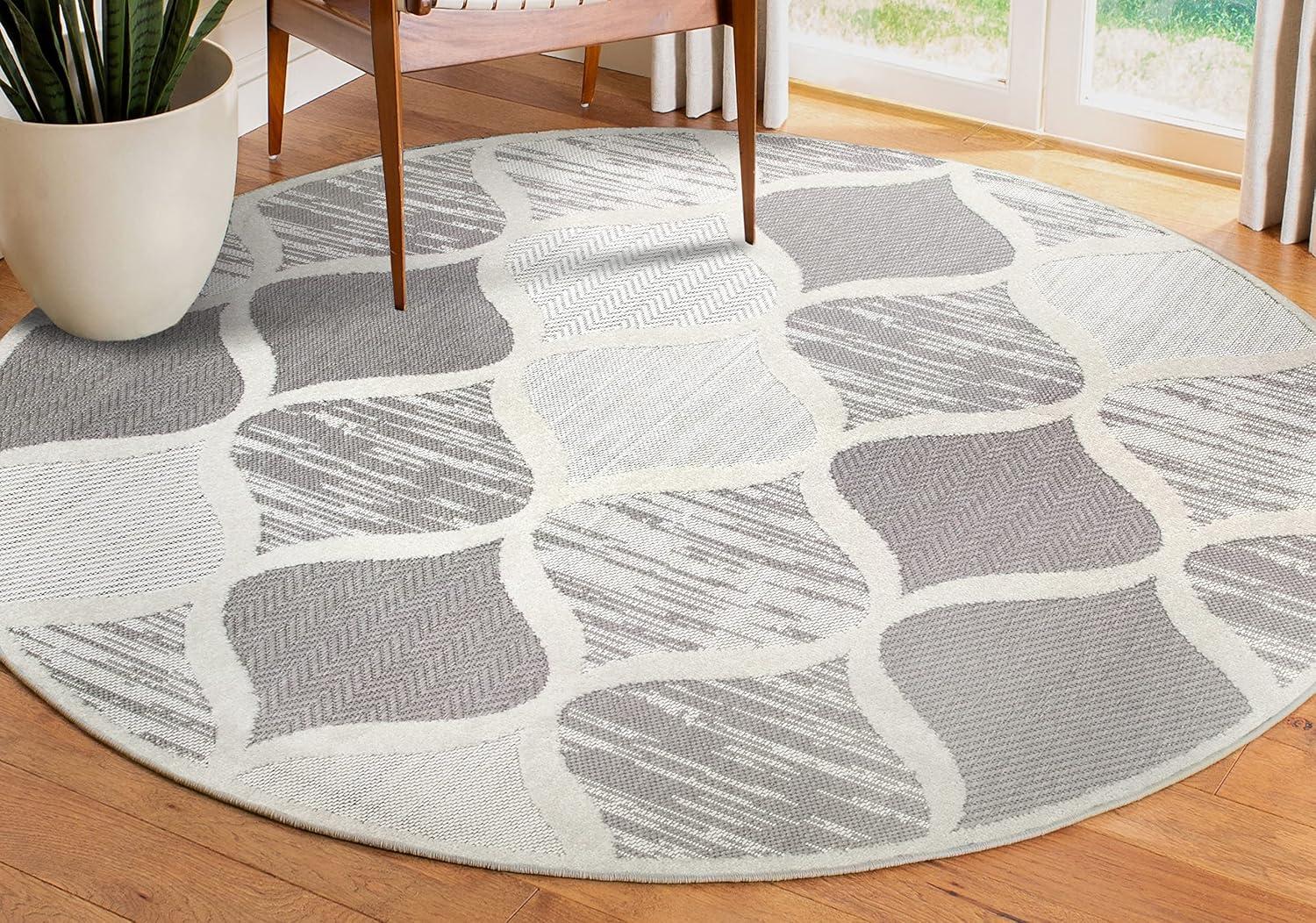 imageDesign House Leick Home 596593 Laurus Quatrefoil Indoor Outdoor Area Rug Rectangle 67x96
